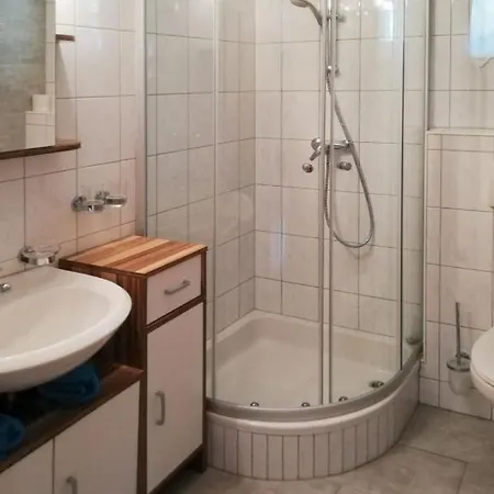Apartment Emma - Ptz170 By Interhome